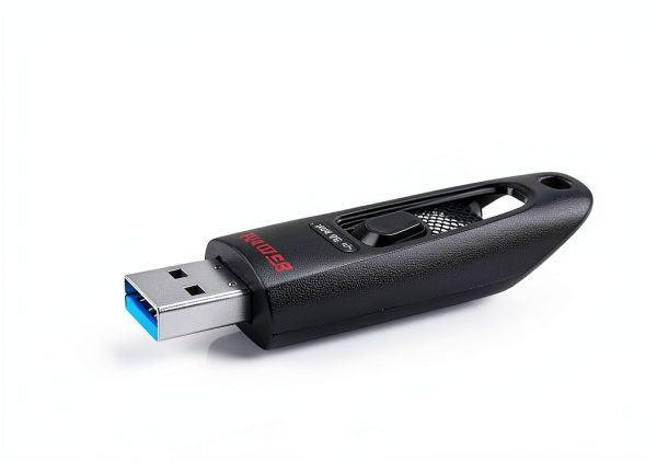 Western Digital USB Flash Drive 32GB Ultra Fit USB 3.0 – Multicolor-1